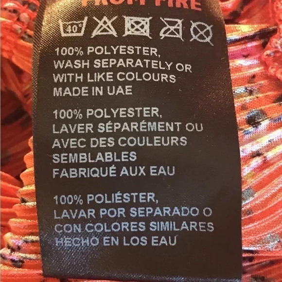 NWT Urban Outfitters Floral Plisse Wrap Crop Top - Picture 6 of 8